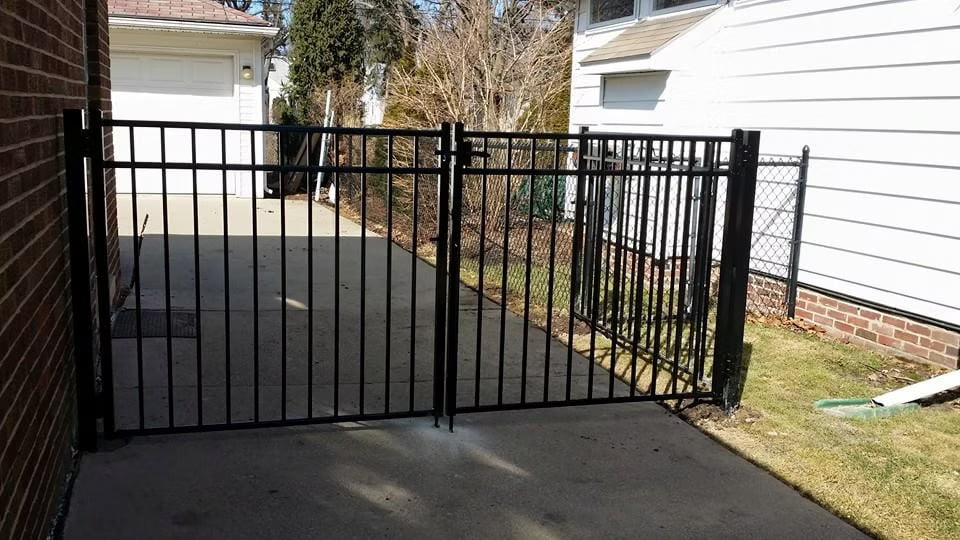 Aluminum black gate