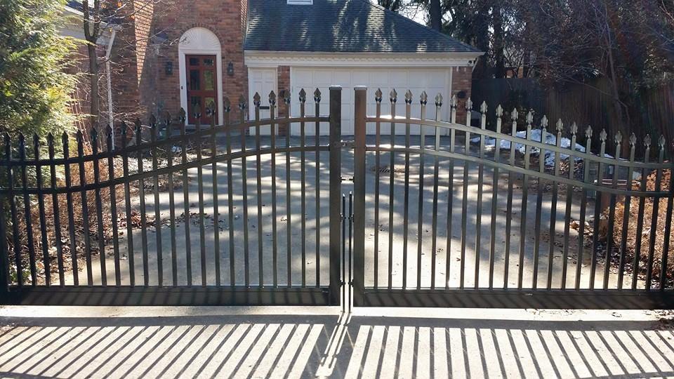 Black aluminum, arched double swing with finials