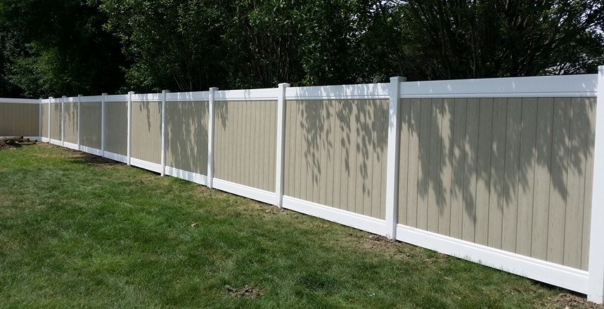 PVC Vinyl Fencing installation